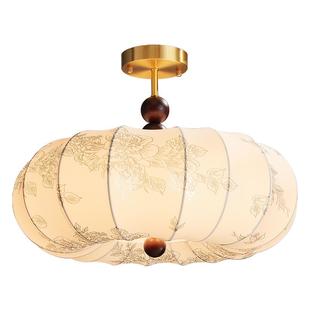 法式中古卧室灯高级感全铜实木房间氛围吊灯全光谱护眼布罩灯具