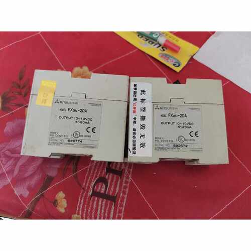 议价议价!FX2N2DA两台原装正品三菱懂行的看过来功能包好用