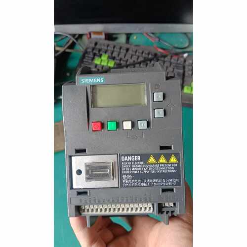 〔议价-可维修〕1.5KW380V 西门子V20变频器 所有功能正常 成色还