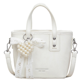 今年流行爆款小包包女2026新款时尚百搭斜挎包精致超火手提水桶包