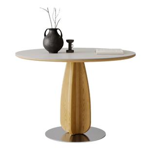 原木风实木餐桌圆桌家用小户型2025新款日式奶油风洽谈岩板餐桌