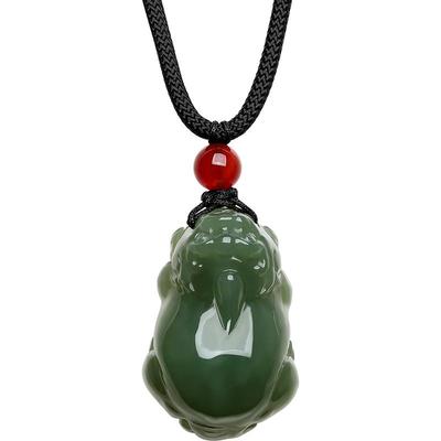 周六福和田玉吊坠男女财运貔玉坠青玉玉石挂件官方正品节日礼物