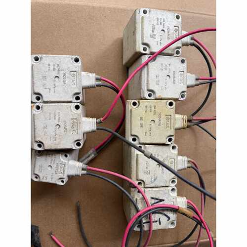 在线议价SMC电磁阀VX234EA （2个）VXD230DA（1个）