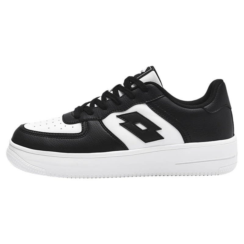 乐途轻便软底秋季新款休闲板鞋女