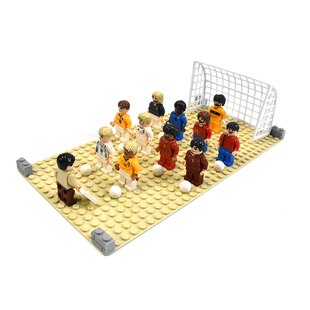 超级巨星训练场世界杯迷你足球场积木人仔模型赠品足球梅西C罗