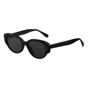 雪地猫眼墨镜女款2023新款高级感防雪盲防紫外线冬季偏光太阳眼镜