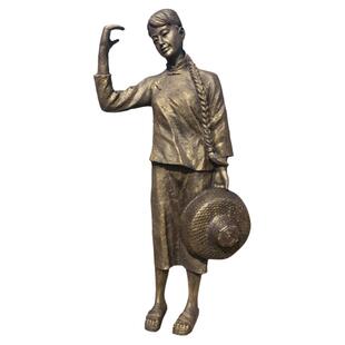 渔夫之旅仿铜雕塑 老渔民打鱼的姑娘农家渔女雕像 渔村民俗摆件