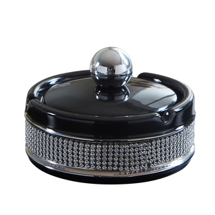 轻奢奶油风烟灰缸家用客厅陶瓷烟缸茶几卧室个性带盖灰缸中古摆件