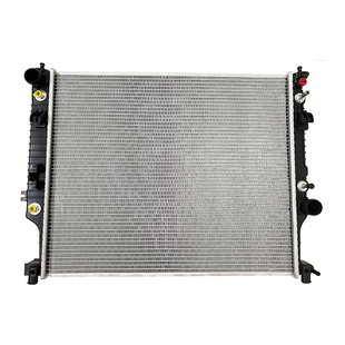 适用奔驰水箱C200E260 R350 GLK300 ML350 S350GL450散热网冷凝器