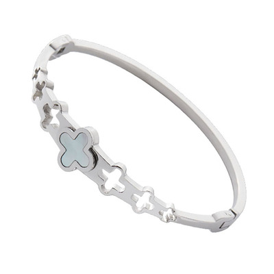 新潮时尚风钛钢十字架小款手镯