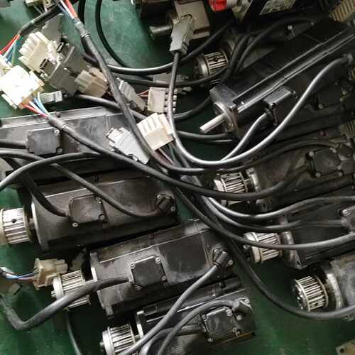 议价安川电机驱动器SGMJV-02ADE6E