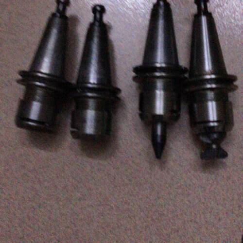 议价Taiwan Pratt  Whitney Is025-Er20-035Ms Tool Holder For P