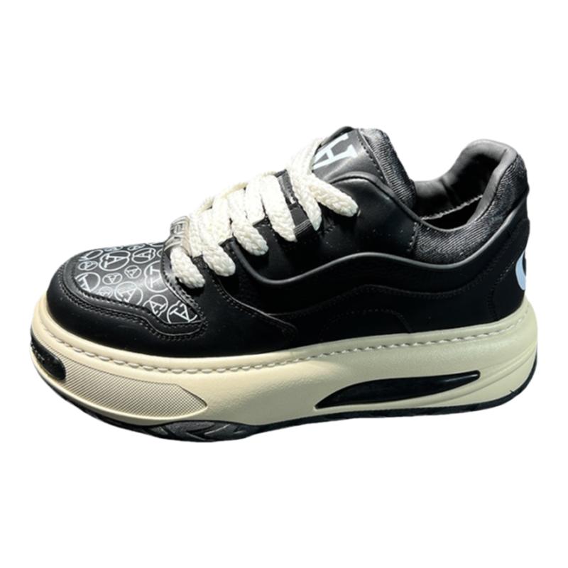 精神小伙男鞋秋冬款2025新款休闲鞋潮流增高厚底白色百搭男士板鞋