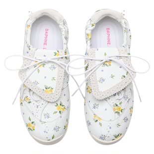 DAPHNE LAB方糖翻舌德训鞋26春布洛克雕花软底芭蕾德训鞋阿甘鞋