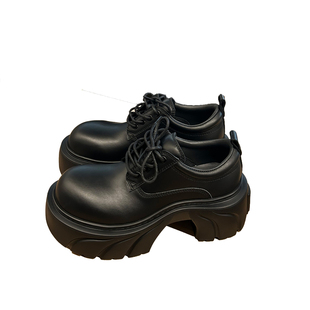 欧洲站2026春英伦风厚底德比鞋女系带松糕底增高百搭休闲皮鞋黑色