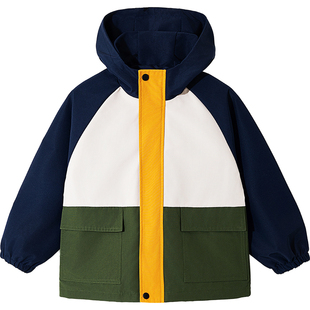 儿童冲锋衣男中大童外套春秋冬季装2026新款三合一防风防水加厚孩