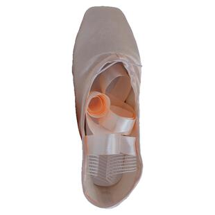 芭蕾舞鞋专业足尖鞋丝带表演舞鞋中芭蕾舞鞋女脚尖鞋复古肉色缎面