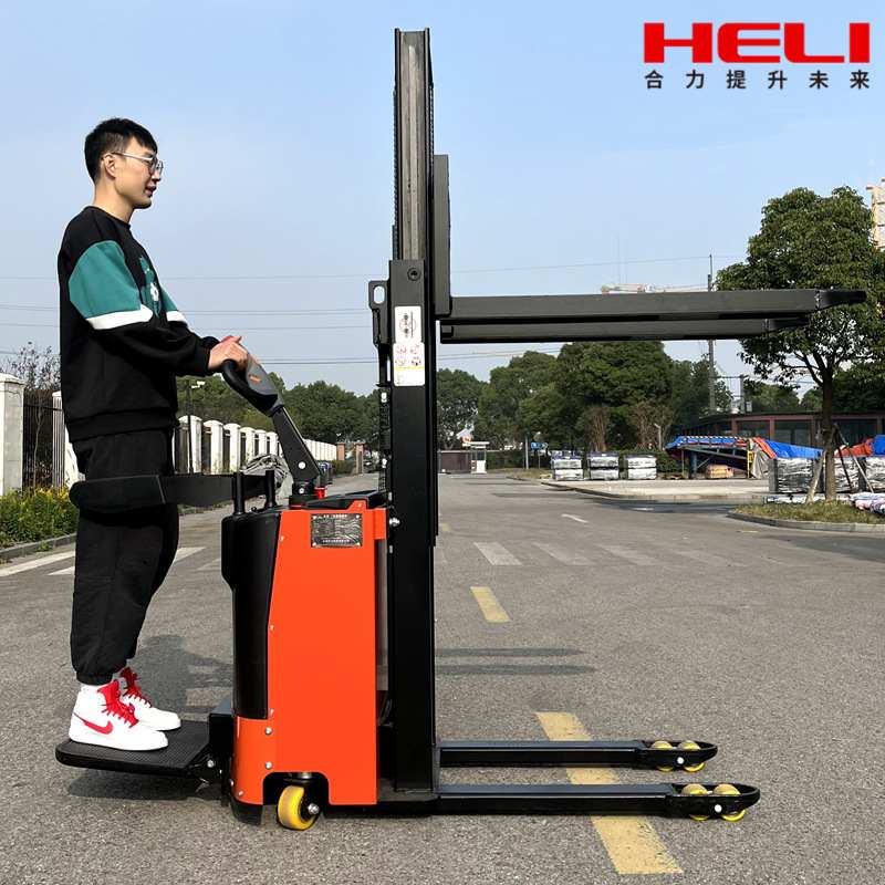 合力叉车1.5吨2T电动堆高车CDD15J-RE站驾式托盘堆垛升降装卸铲车