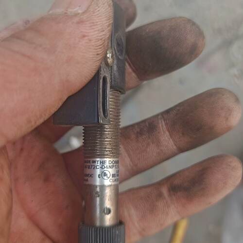 【询价】AB 872C-D4NP12-D4适用