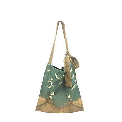 原创斜挎大学生帆布包包