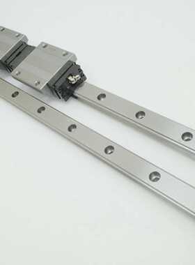 THK NNB SHS25C3QZUUC1E4780LT 1R3B LM Guide extend available