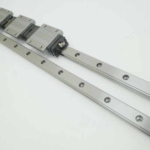 THK NNB SHS25C3QZUUC1E4780LT 1R3B LM Guide extend available