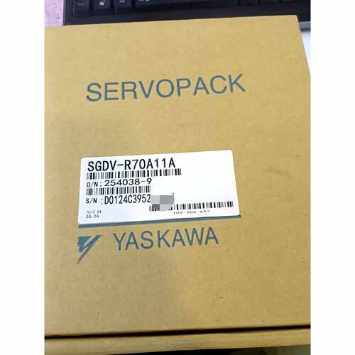 询价安川伺服驱动器SGDV-R70A11A，型号2540