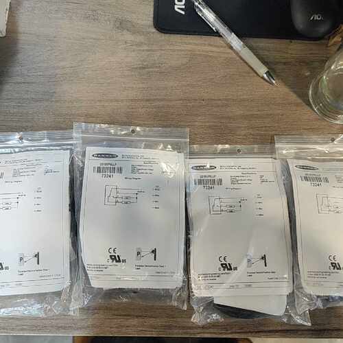 溢价-邦纳光电传感器QS18VP6LLP，，实物图片，