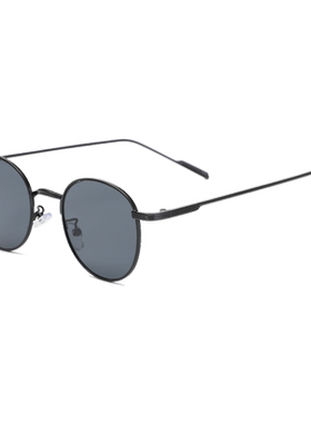 女夏墨镜gm街拍眼镜男ins街拍男