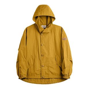 马登工装美式复古褶皱薄款连帽夹克肌理感户外宽松尼龙外套男春季