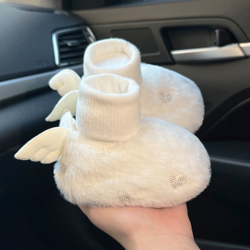 婴儿鞋秋冬加绒保暖棉鞋软底3-6-12月新生儿鞋袜男女宝宝不掉鞋