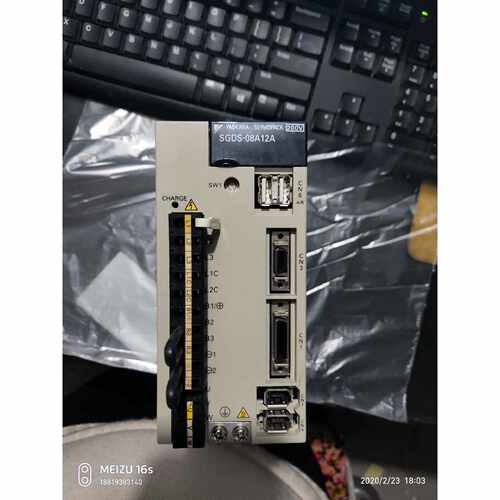 议价原装特价控制器SGDS04A72AY578E现货