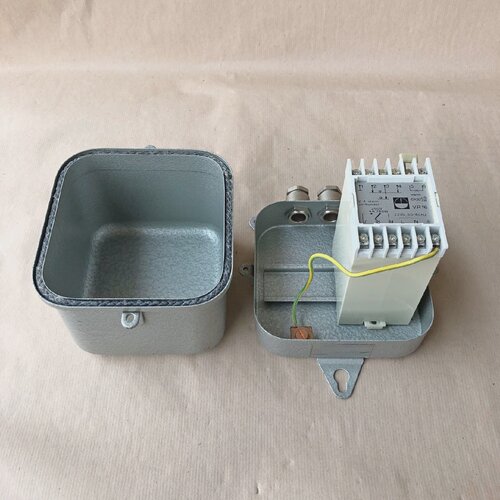 GESTRA VR16A LEVEL SWITCH CONTROLLER VR16