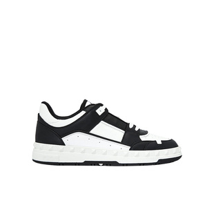 【自营】Valentino/华伦天奴男款低帮板鞋黑白拼色铆钉休闲运动鞋