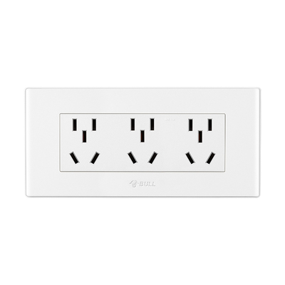 公牛墙壁暗装九孔二三四开关插座