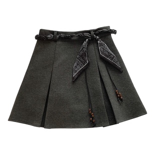 黑色毛呢百褶半身裙女2026春夏新款高级感高腰显瘦a字防走光短裙