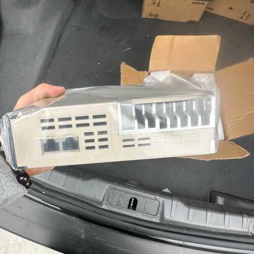 伟创驱动器SD700-3R3A-PA—议价