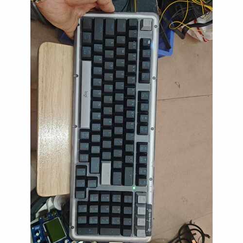 【议价-可维修】罗技ALTO KEYS K98M无线机械键盘，98键布局，大