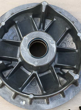 适用春风沙滩车主动轮离合器皮带盘轮 ATV 625 600 800 850 Z1000