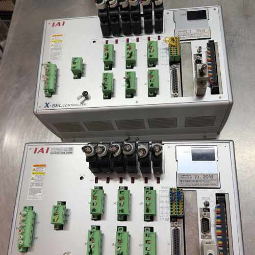 IAI X-SEL控制器，型号XSEL-P-6-30DIL-