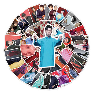 102张德云社贴纸岳云鹏秦霄贤相声演员趣味创意周边装饰贴画拉杆箱吉他头盔摩托车手机壳保温杯相册防水贴纸