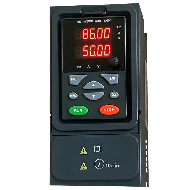 重载矢量变频器三相380v单相220伏4KW永磁同步风机水泵电机调速器