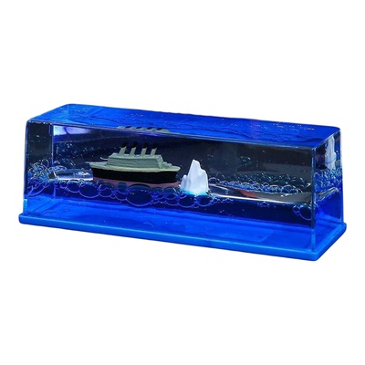 泰坦尼克号瓶中船流体电脑桌摆