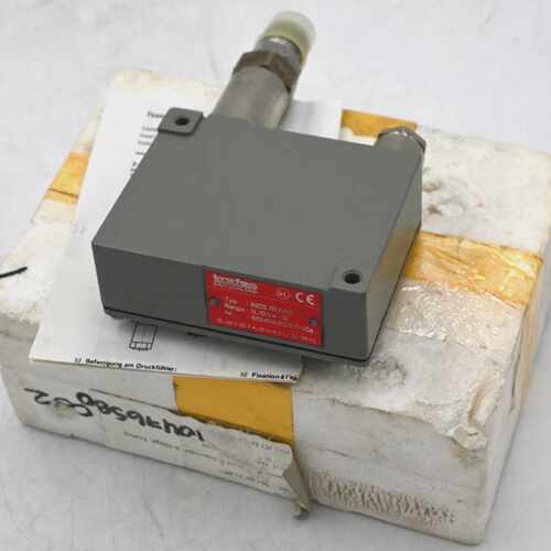 Trafag 8202.78.2210 Pressure Transmitter Range 0 10 bar-G