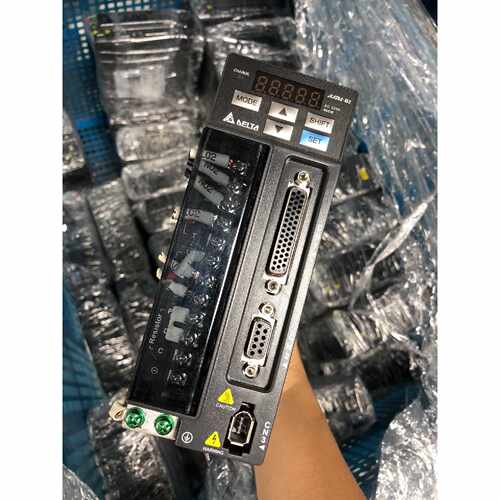 台达B2伺服驱动器400w，型号ASD-B2-0421-B，