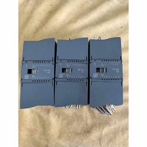 议价S71200PLC模块型号SM1222RLY维修