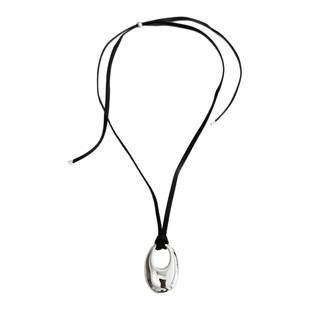 SAMPAN小众设计感银色椭圆吊坠项链女简约百搭皮绳毛衣链复古时髦