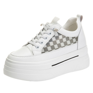 小个子内增高厚底坡跟2026夏季新款休闲女网鞋透气舒适松糕小白鞋