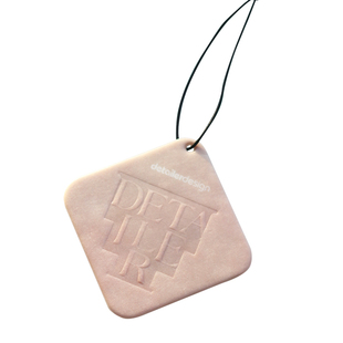 高级车载香片汽车挂件香薰香氛家用室内持久空气留香衣柜饰品摆件