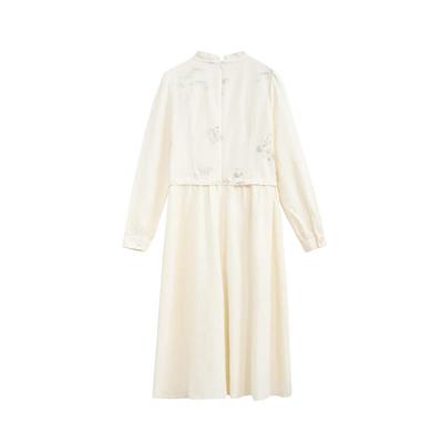 紫涵新中式米白色盘扣连衣裙女春秋季新款文艺禅意中长款A字裙子